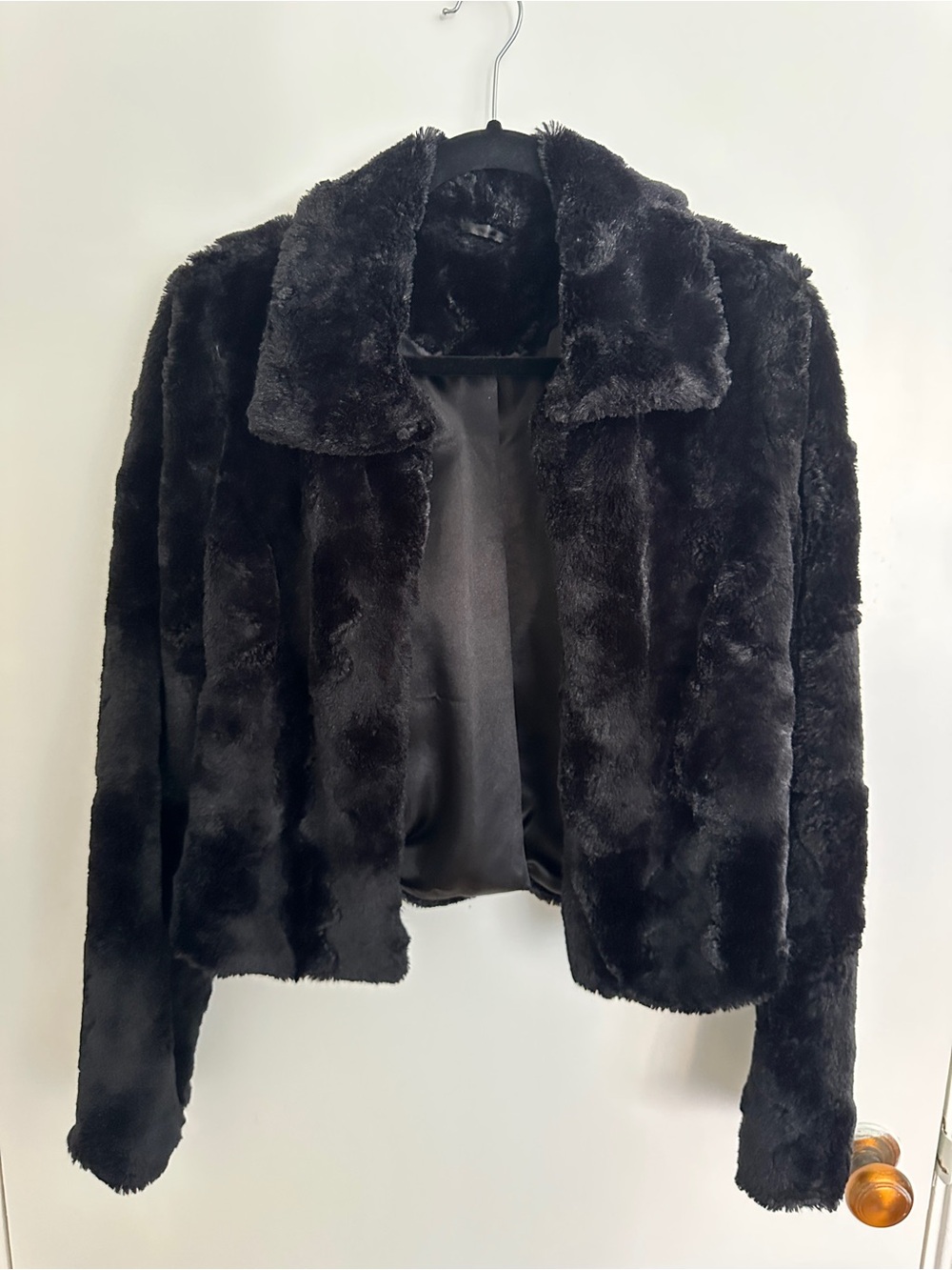 Vintage - Plush Faux Fur Black Cropped Coat/Jacket